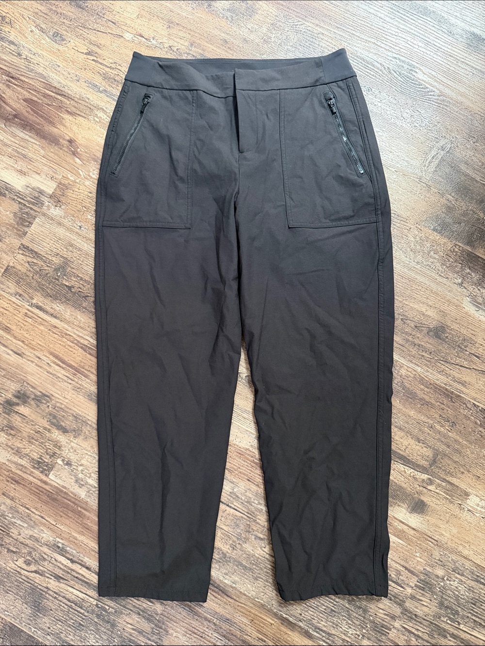 Athleta Wander Hybrid Straight Leg Pant Black Size 8